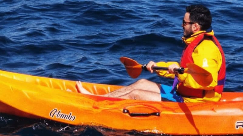 Billet Angra : Location de 2 heures de kayak avec sac étanche