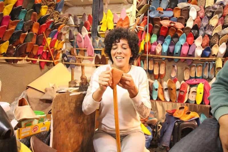 Billet Agadir : atelier de fabrication de chaussures en cuir sur mesure