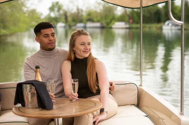 Billet Oxford : Croisière fluviale et dégustation de 6 plats au Folly