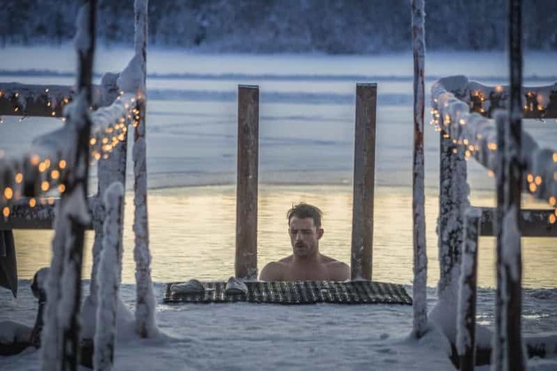 Billet Rovaniemi : Visite du sauna et des bains de glace avec dîner et aurores boréales