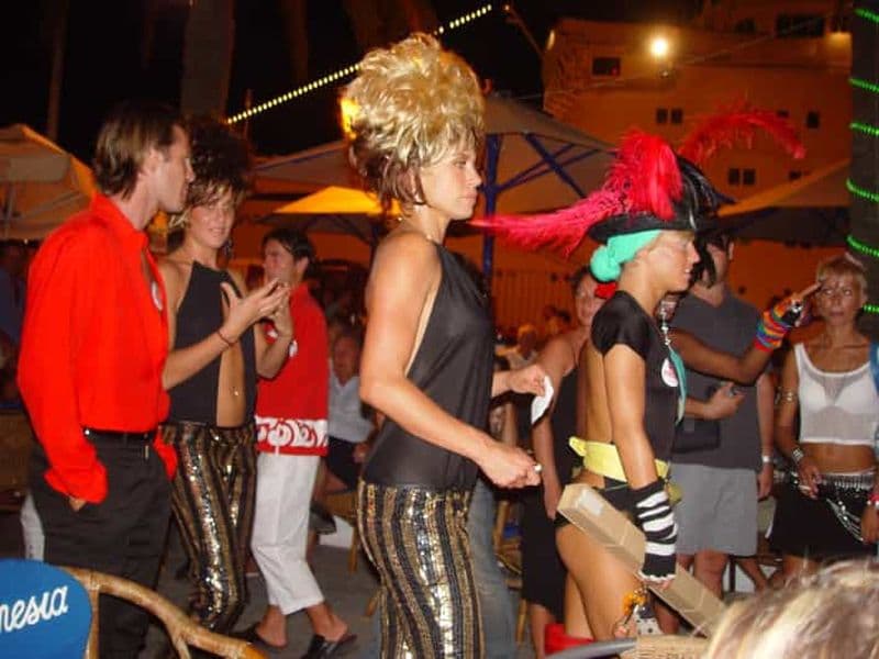 Billet IBIZA NOCHE : transfert au port d'Ibiza en temps libre