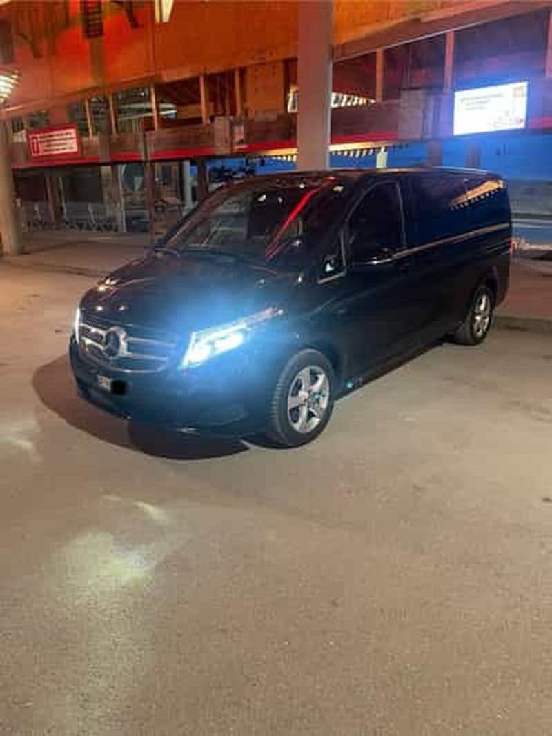 Billet Transferts privés : De l'aéroport de Genève (GVA) à Genève.