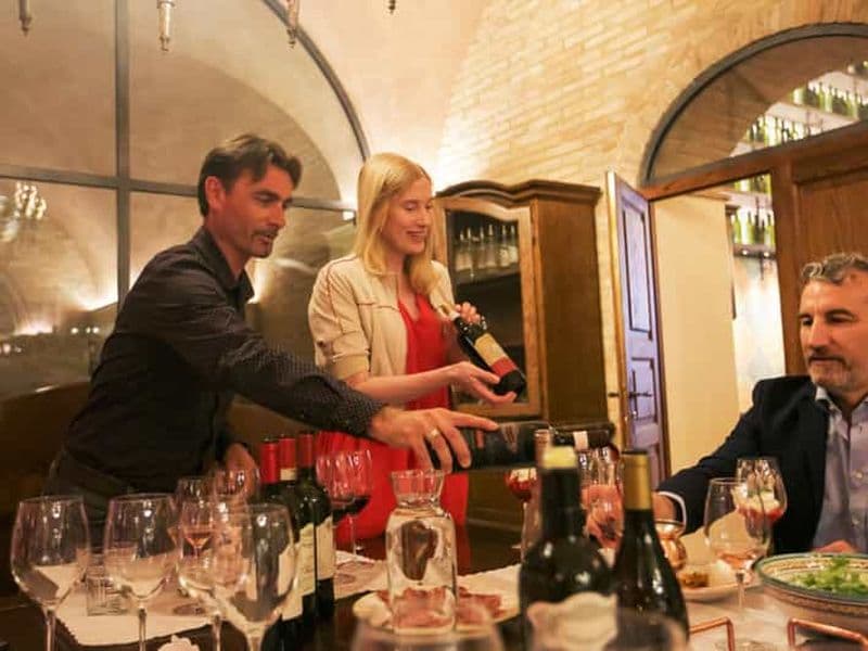 Billet Val d'Orcia : Visite d'un Domaine Viticole et Dégustation de Vin