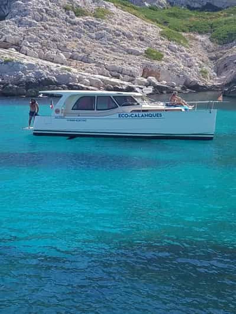 Billet Marseille : Excursion en bateau dans le parc national des Calanques avec baignade