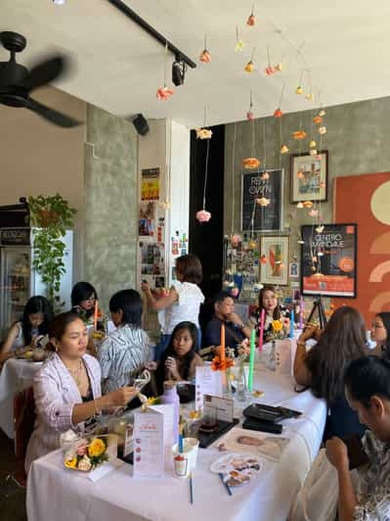 Billet Café esthétique de la poterie d'argile culturelle à Cebu City