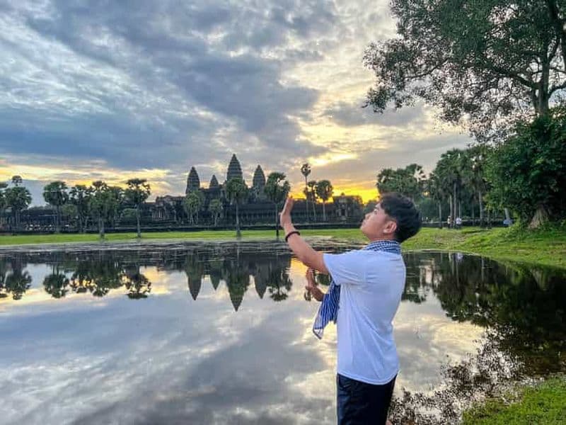 Billet Siem Reap : visite des temples avec lever du soleil à Angkor Wat et petit-déjeuner
