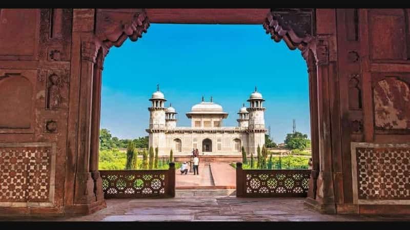 Billet Réservez un taxi et un guide touristique pour Agra