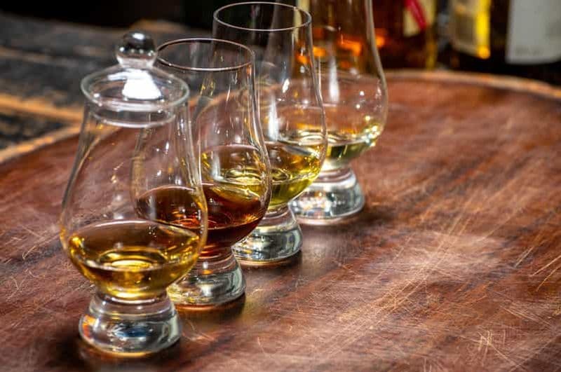 Billet Édimbourg : Dégustation de whisky écossais - Le véritable esprit de l'Écosse