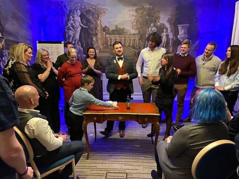 Billet Edimbourg : Spectacle de magie, avec un célèbre magicien, dans un hôtel de luxe