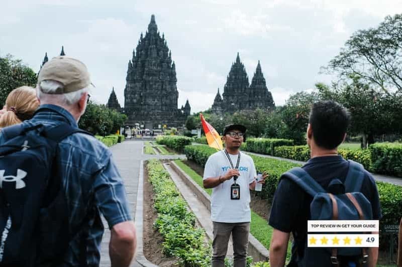 Billet Yogyakarta : Visite guidée de Borobudur et Prambanan