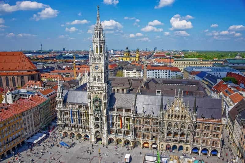 Billet Munich City : Visite à pied de la Marienplatz et du jardin anglais