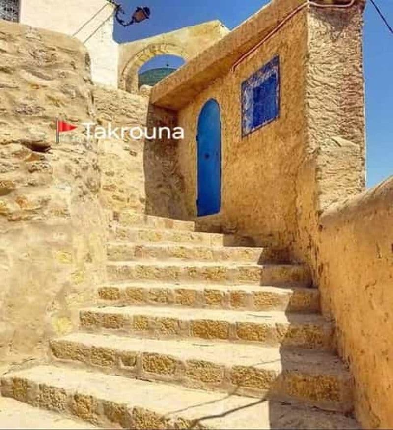 Billet Découvrez les villages berbères : Takrouna, Jradou, Zriba Olia, Hergla.