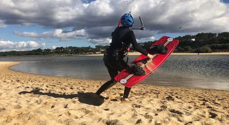 Billet Almada: cours de kitesurf en groupe