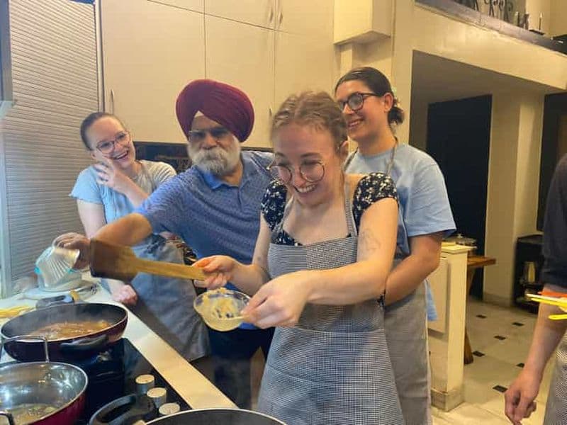 Billet New Delhi : Cours de cuisine indienne chez l'habitant