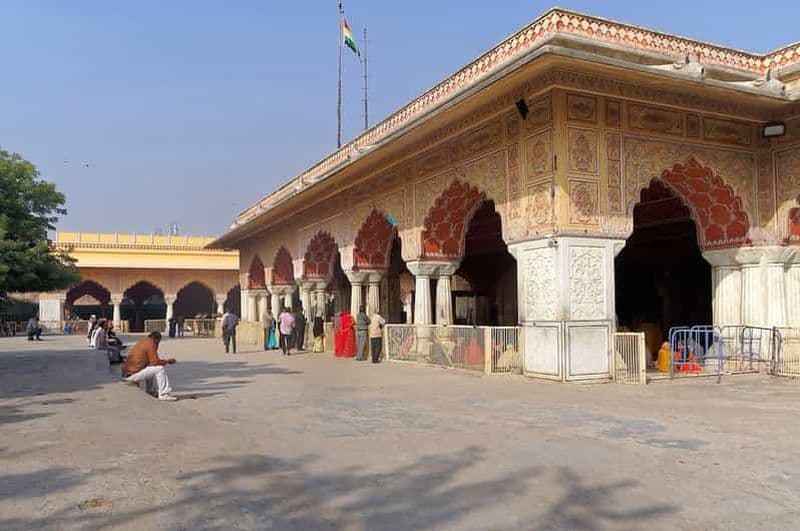 Billet Jaipur : visite privée du temple Govind Devji et du City Palace