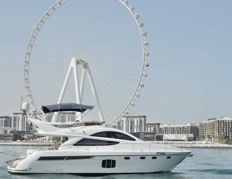 Billet Dubaï : excursion en yacht à Palm Jumeirah avec rafraîchissements