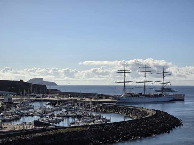 Billet Visite à pied de la ville d'Angra do Heroísmo