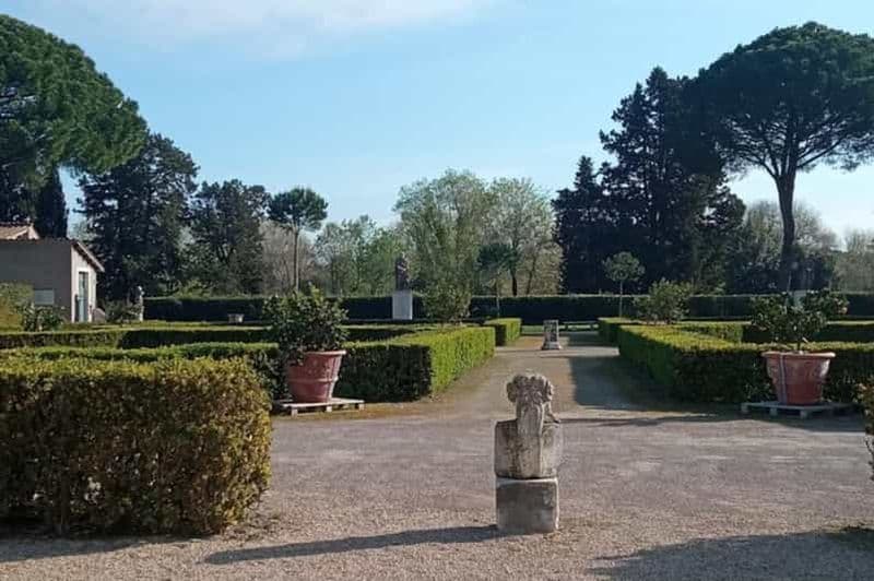 Billet Villa Médicis, places et fontaines - Visite privée d'une journée