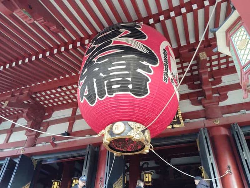 Billet Tokyo : visite guidée d'une heure et demie à Asakusa et au temple Senso-ji
