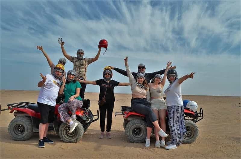 Billet Hurghada : safari dans le désert en quad, buggy et dîner-spectacle