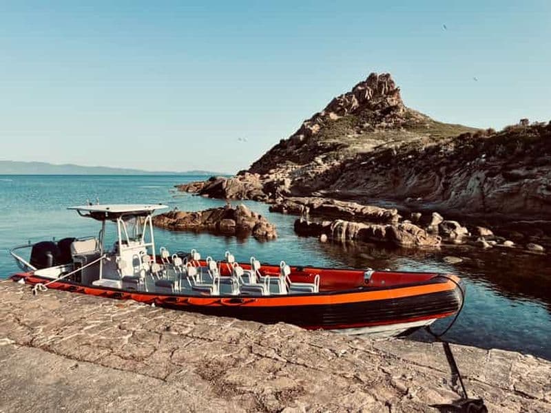 Billet Près d'Ajaccio : Balade en bateau dans les îles Sanguinaires Boissons au coucher du soleil