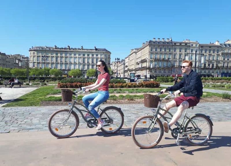Billet Bordeaux : visite guidée à vélo
