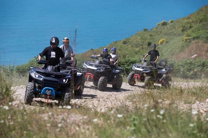 Billet Visite guidée de 90 minutes en quad à Kallm avec visite du bunker secret