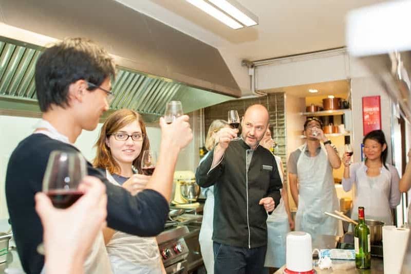 Billet Paris : Cours de cuisine d'une journée avec déjeuner composé de 3 plats