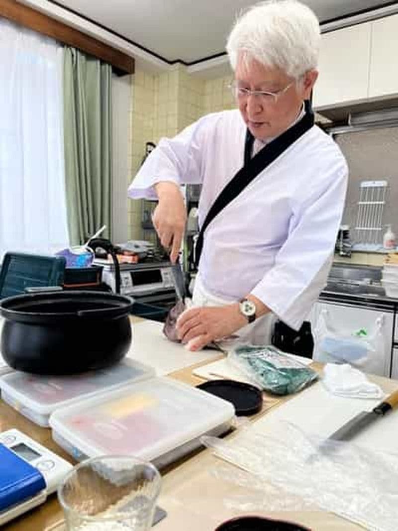 Billet Tokyo : visite du marché de Toyosu et cours de préparation de sushis
