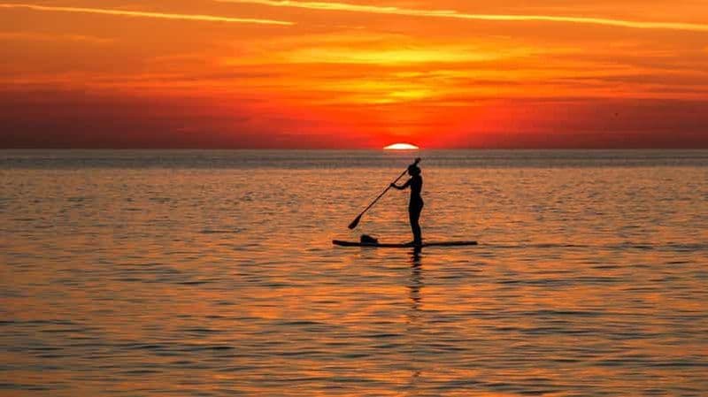 Billet Rome : Cours de SUP avec l'école de surf Pettirosso