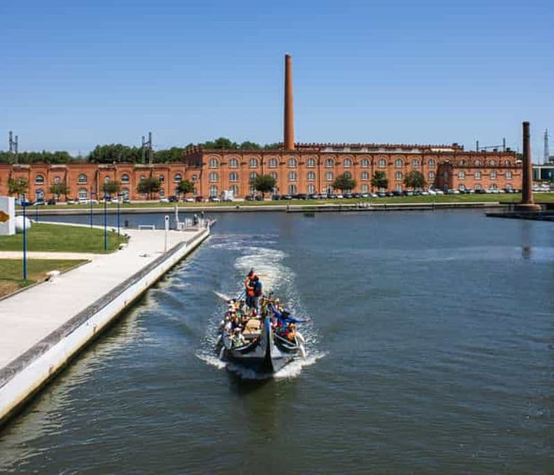 Billet Aveiro : croisière traditionnelle en moliceiro