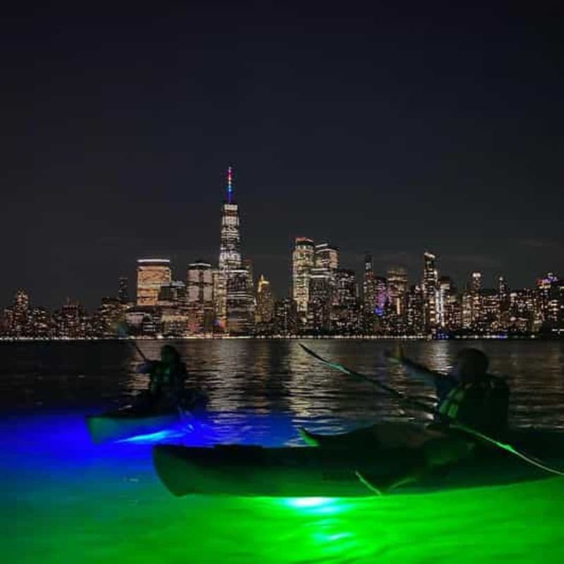 Billet NYC : Visite guidée en kayak des lumières LED depuis Jersey City