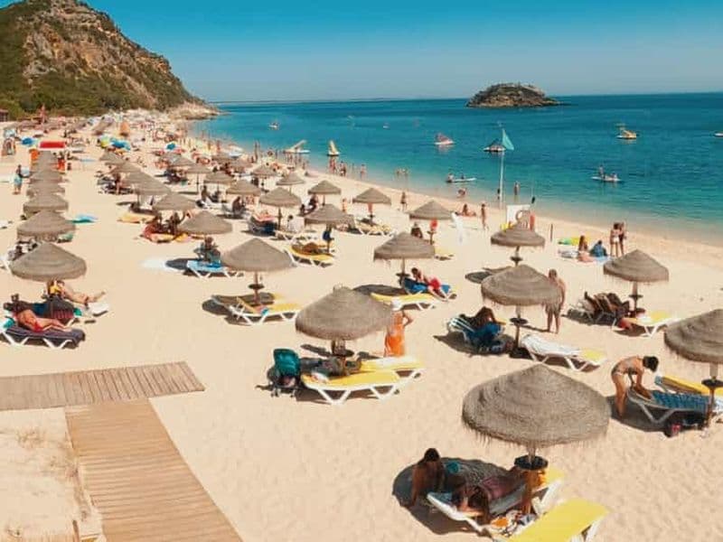 Billet Lisbonne : kayak, plongée avec tuba et lounge sur la plage/navette disponible