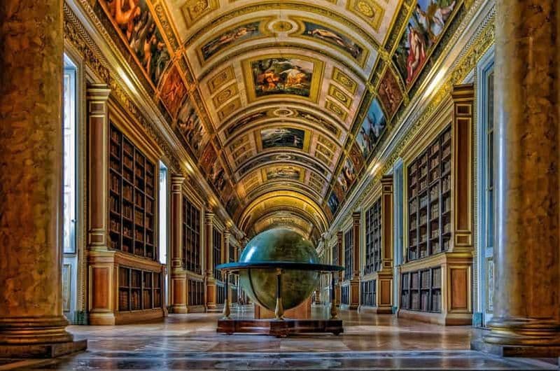 Billet Visite de luxe du château de Fontainebleau avec chauffeur