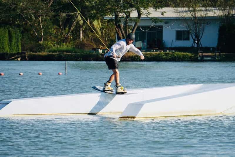 Billet Bangkok : Zanook Wake Park, l'aventure du ski nautique
