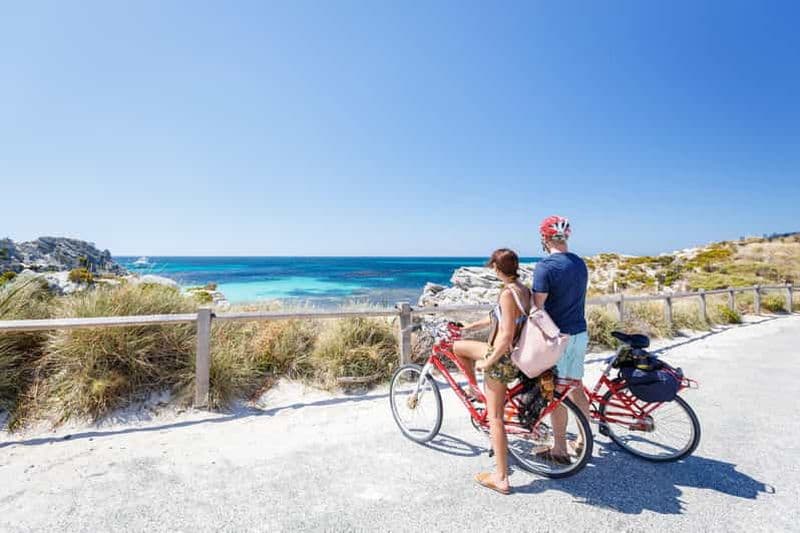 Billet Depuis Perth : Traversée de l'île Rottnest en ferry et à vélo