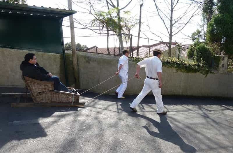 Billet Funchal : Promenade en Tuk Tuk jusqu'à Monte Funchal Toboggans