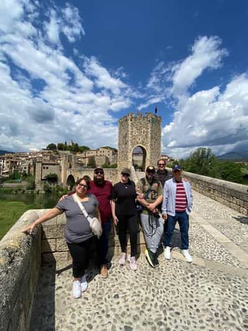 Billet Depuis Barcelone : excursion d'une journée à Gérone, Besalú et dans les villages médiévaux
