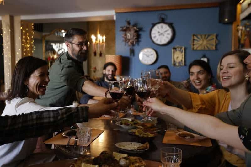 Billet Thisio : Opa ! Musique live et destruction d'assiettes dans le cadre d'une fiesta grecque