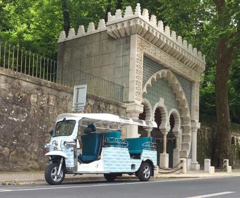 Billet Sintra : Histoire et visites touristiques en tuk tuk