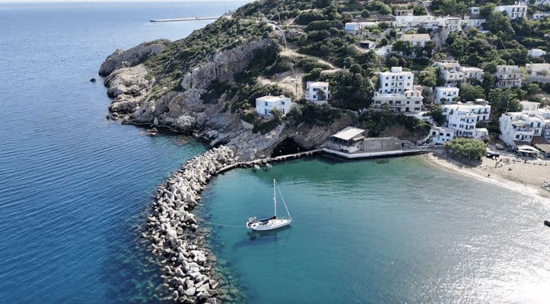 Billet Les points forts d'Ikaria : arrêts dans les villages, sources thermales et déjeuner.