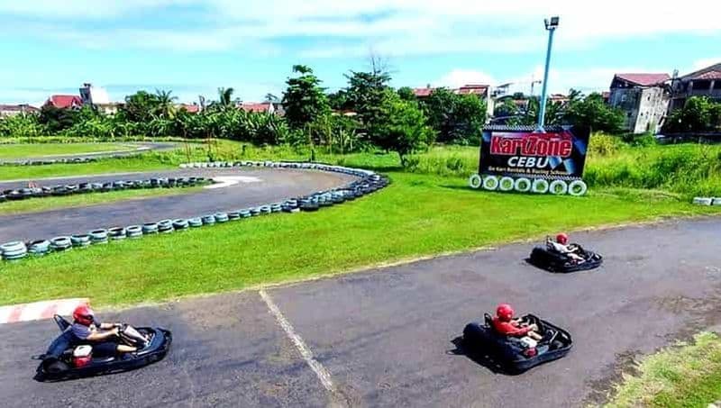 Billet Visite d'une jounée jounée à Cebu : Karting, parc océanique et visite de la ville