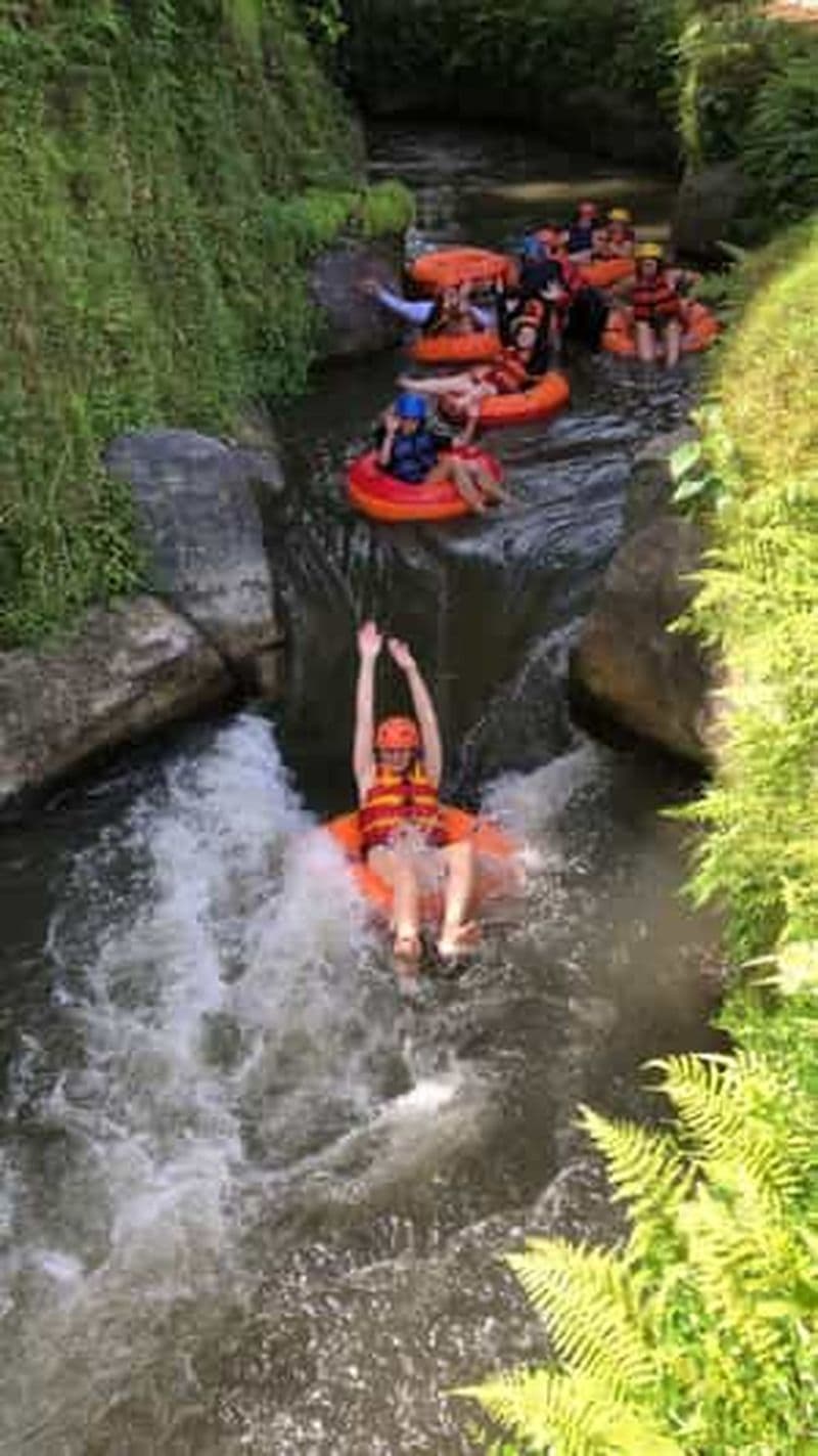 Billet Bali : Ubud Lazy Cave Tubing (descente en chambre à air)