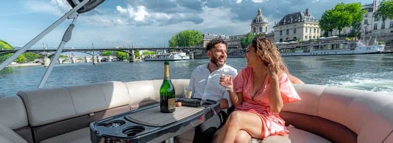 Billet Paris : Croisière privée guidée sur la Seine en bateau ponton