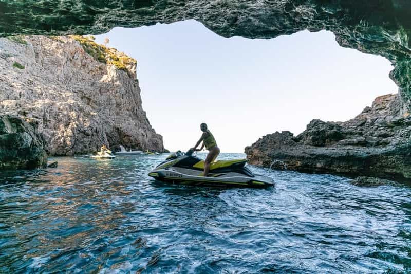 Billet Mallorca Alcudia : Excursion en jet ski dans la grotte de Jack Sparrow