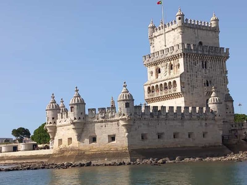 Billet Lisbonne : visite d'une demi-journée en Tuk Tuk, Belem et Cascais