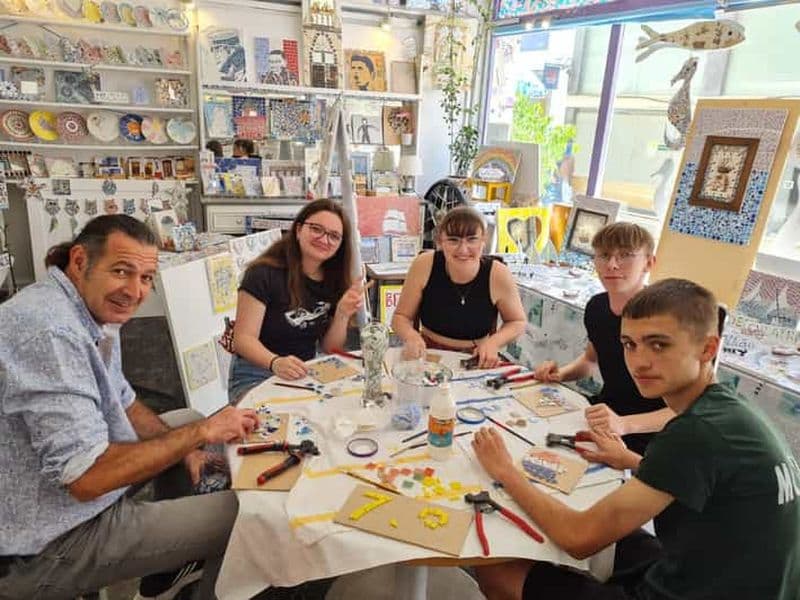 Billet Olhão : atelier de mosaïque artistique de 2 heures par MosaicOlhão