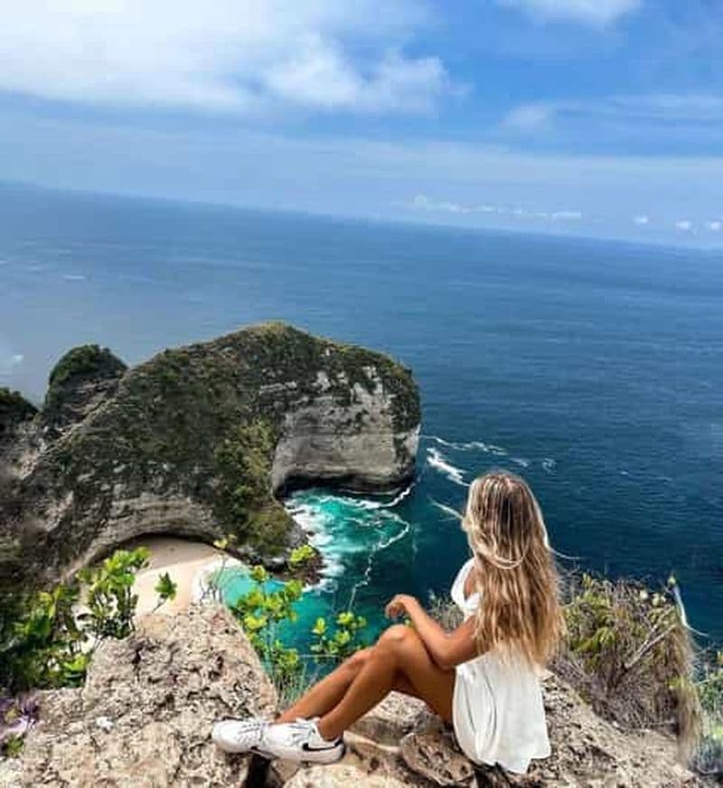 Billet Nusa Penida : plongée en apnée avec les raies manta et plage de Kelingking