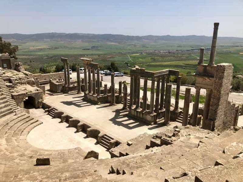 Billet Au départ de Tunis : excursion d'une journée à Testour, Dougga et Zaghouane