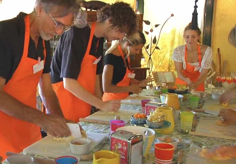 Billet Milan : Cours de cuisine sur les pâtes, les raviolis et le gelato avec un repas